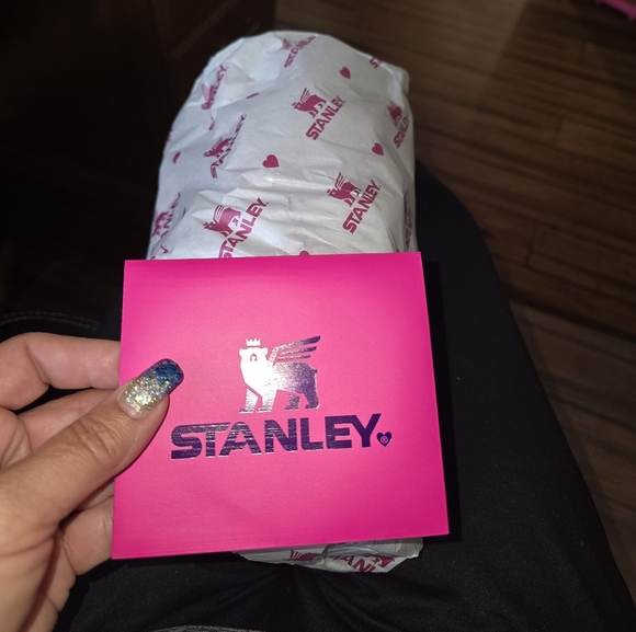 Stanley Berry Truffle Quencher H2.0 Tumbler - 40  Oz New - Picture 2 of 7